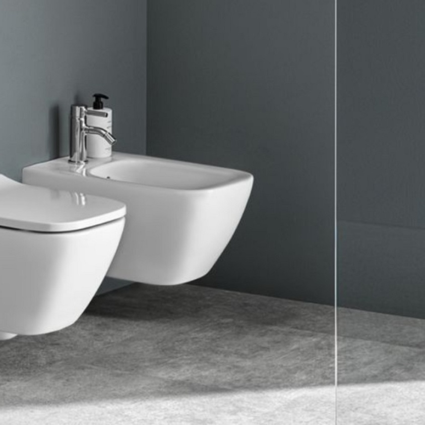 Product Lifestyle Image of Geberit Smyle Square Wall Hung Bidet - 500.209.01.1